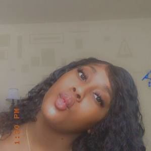 Meet your Posher, Chia